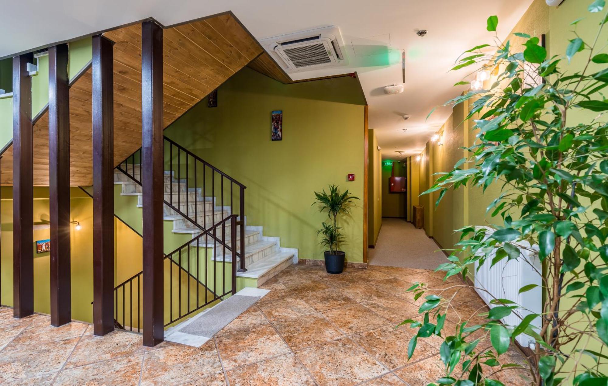 Green Inn Hotel Tbilisi Exterior photo